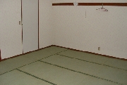 shisetsu_room2.gif